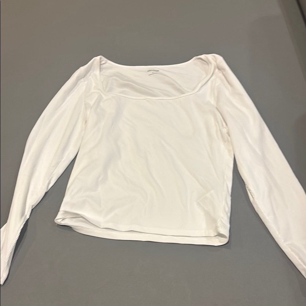 Hollister White Fitted Long Sleeve Blouse